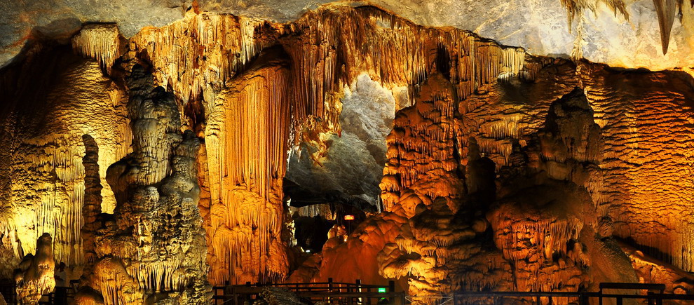 Paradise cave